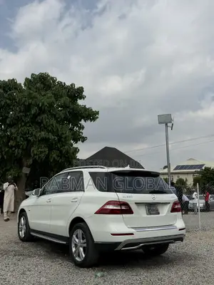 Mercedes-Benz M Class ML 350 BlueTEC 4Matic 2013 White