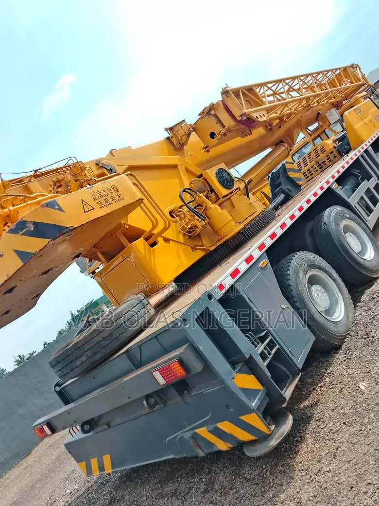 2019 Cranes