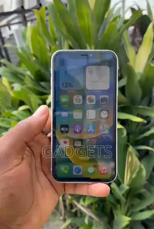 Apple iPhone 11 128 GB White