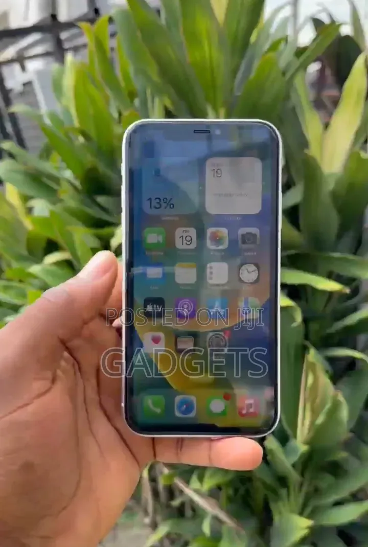Apple iPhone 11 128 GB White