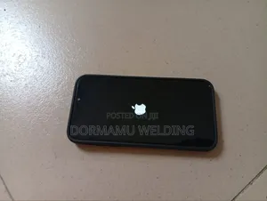 Apple iPhone 11 64 GB Red