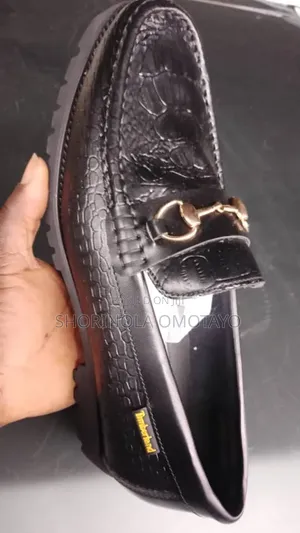Fashionable Shoes and Bags
