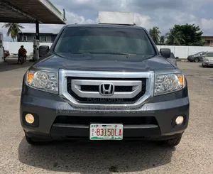 Honda Pilot 2011 Gray