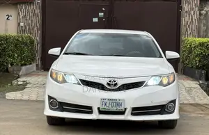 Toyota Camry 2014 White