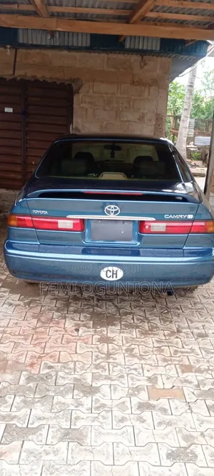 Toyota Camry Automatic 1999 Green