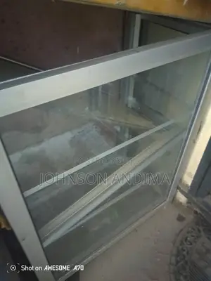 Neat Showglass