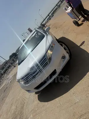 Toyota Venza AWD 2010 White