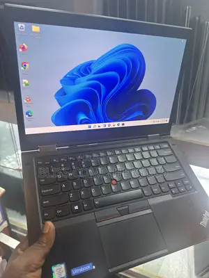 Laptop Lenovo ThinkPad X1 Yoga 16GB Intel Core i7 SSD 256GB