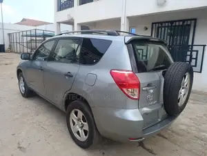 Toyota RAV4 2008 Blue