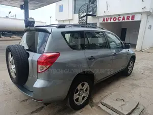 Toyota RAV4 2008 Blue