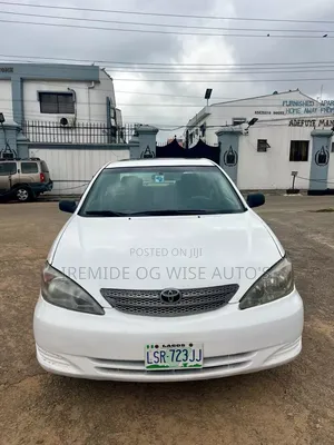 Toyota Camry 2004 White