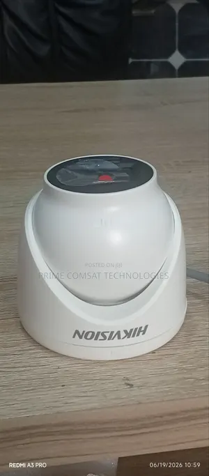 Smart Hybrid Light CCTV Camera 