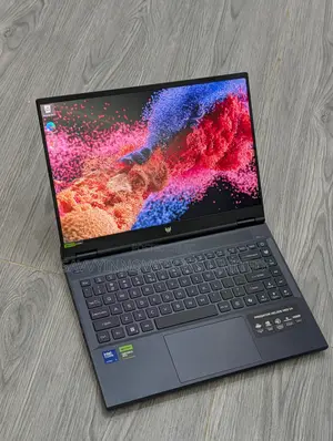 Laptop Acer Predator Helios Neo 14 16GB Intel Core Ultra 7 SSD 1T