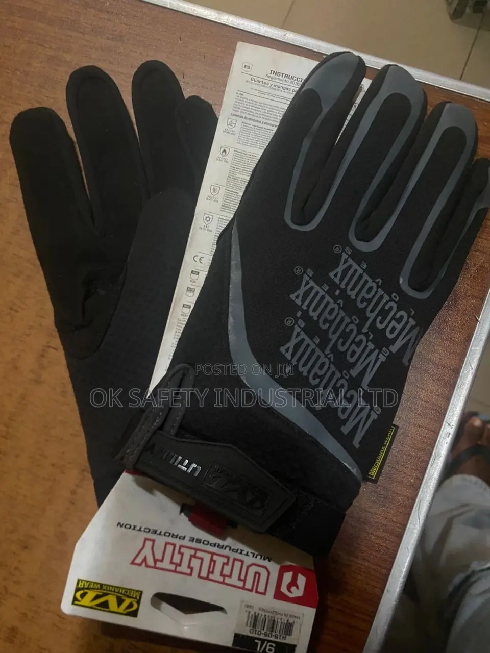 Mechanix Hand Glove
