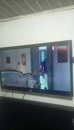 Lg 32 inches Led Smart Tv