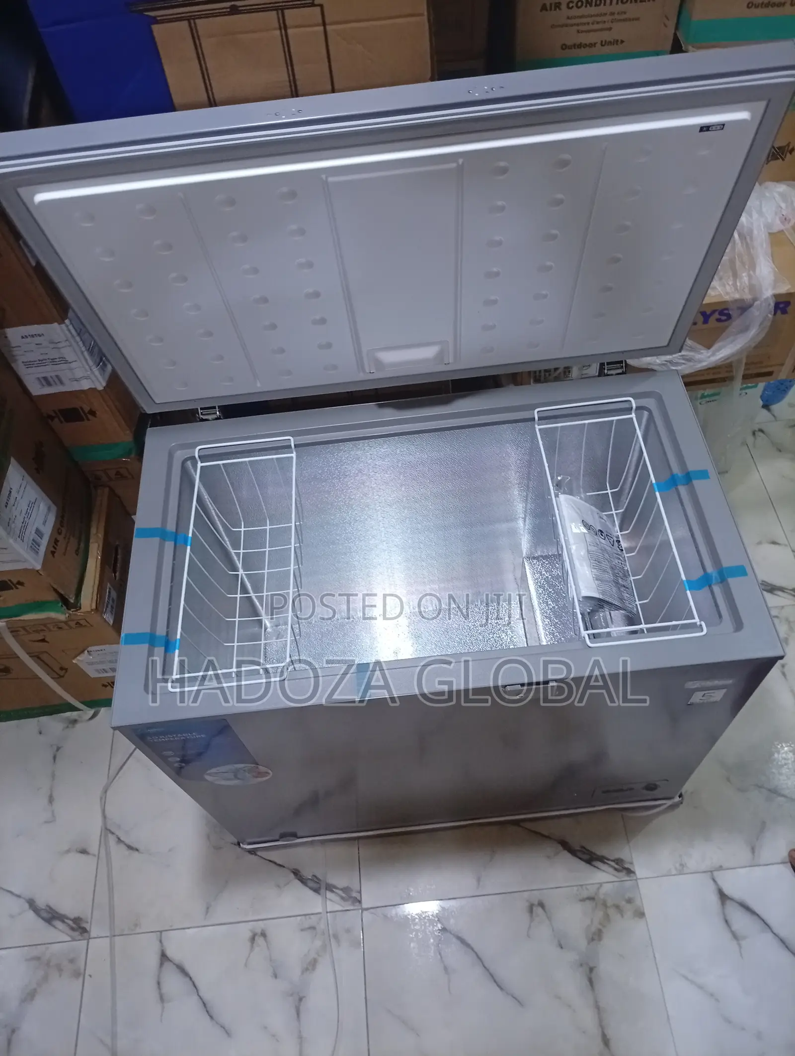 Midea 249l Freezer With Lock for Extra Security
