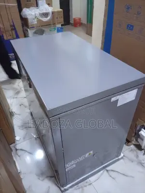 Midea Freezer 249l – Maximum Freshness Guaranteed