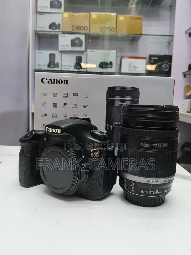 Canon EOS 60D 一眼レフカメラ レンズ付き 動作確認済み 初心者 Canon EOS 60D 18-200mm EF-S with IS DSLR - Camera Digital + | SLR