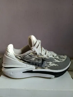Nike Athletic Sneakers – Size 40