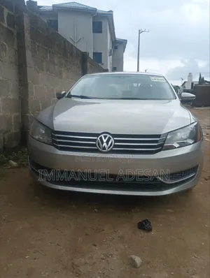 Volkswagen Passat 2.5 SE Automatic 2012 Silver
