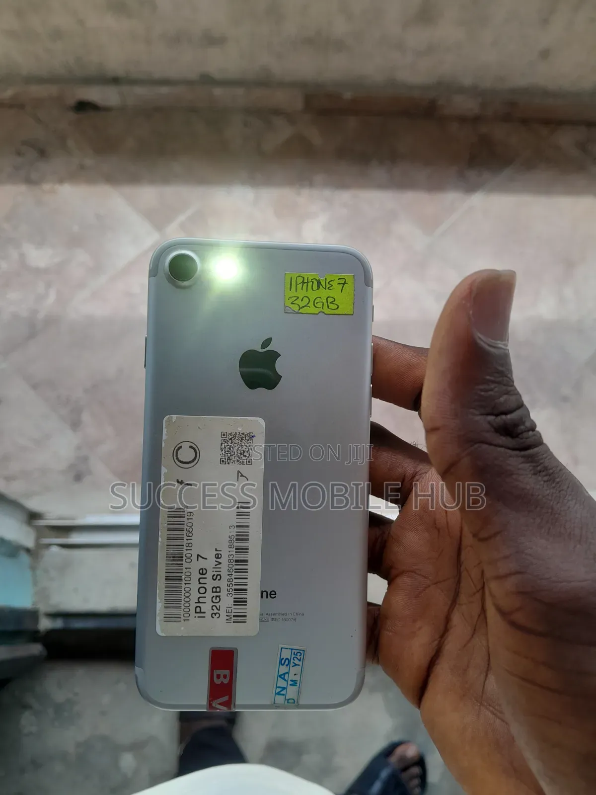 Apple iPhone 7 32 GB Silver