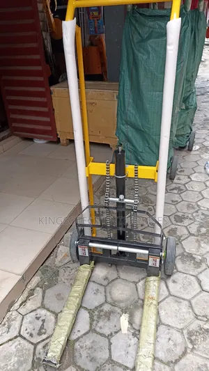 260kg Capacity Hydraulic Manual Stack Lifter