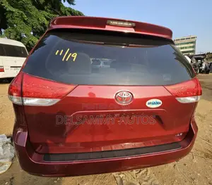 Toyota Sienna LE 7 Passenger 2012 Red