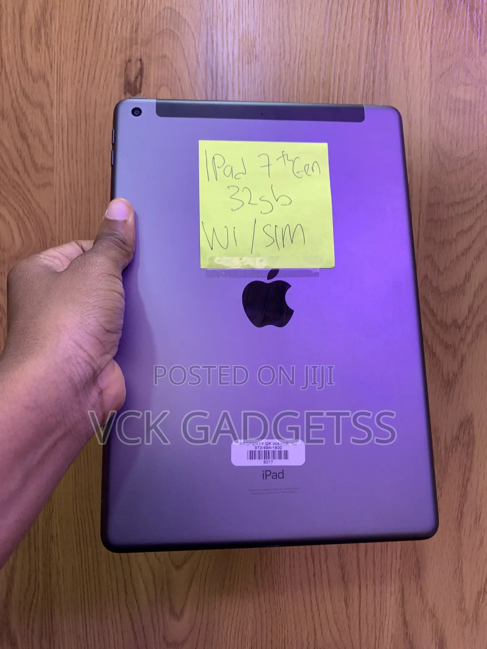 Apple iPad 10.2 (2019) 32 GB Gray