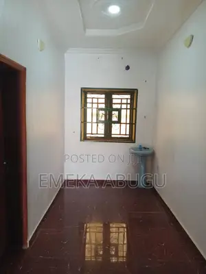 2bdrm Block of Flats in Oluyole Estate for rent