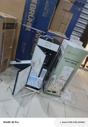 Yohako Stylish Water Dispenser With Refrigerator Compartment