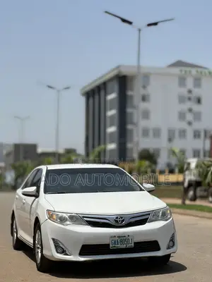 Toyota Camry 2014 White