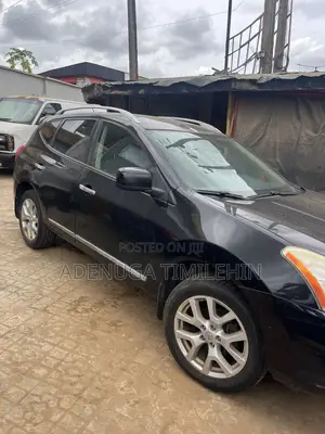 Nissan Rogue SV 2012 Black
