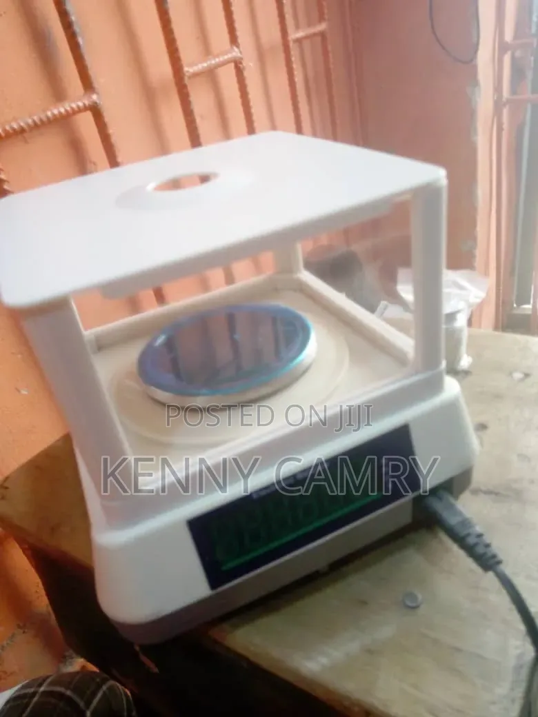 Analytical Balance Scale
