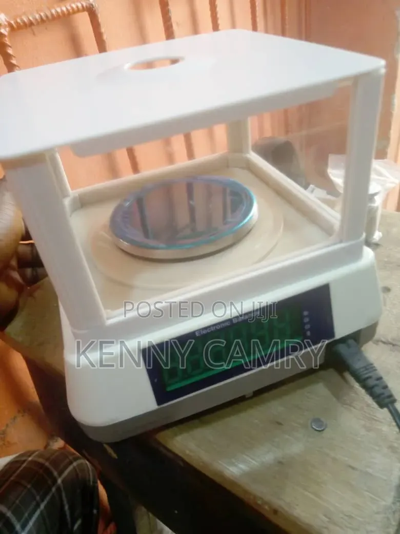 Analytical Balance Scale