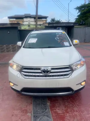 Toyota Highlander 2013 White