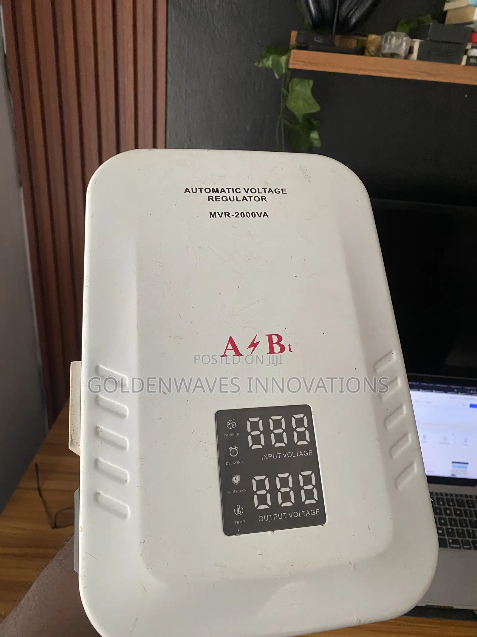 2000va Automatic Voltage Regulator Wall Mount Stabilizer