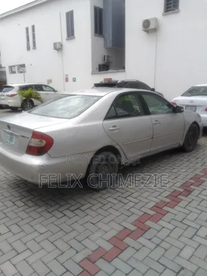 Toyota Camry 2023 Silver