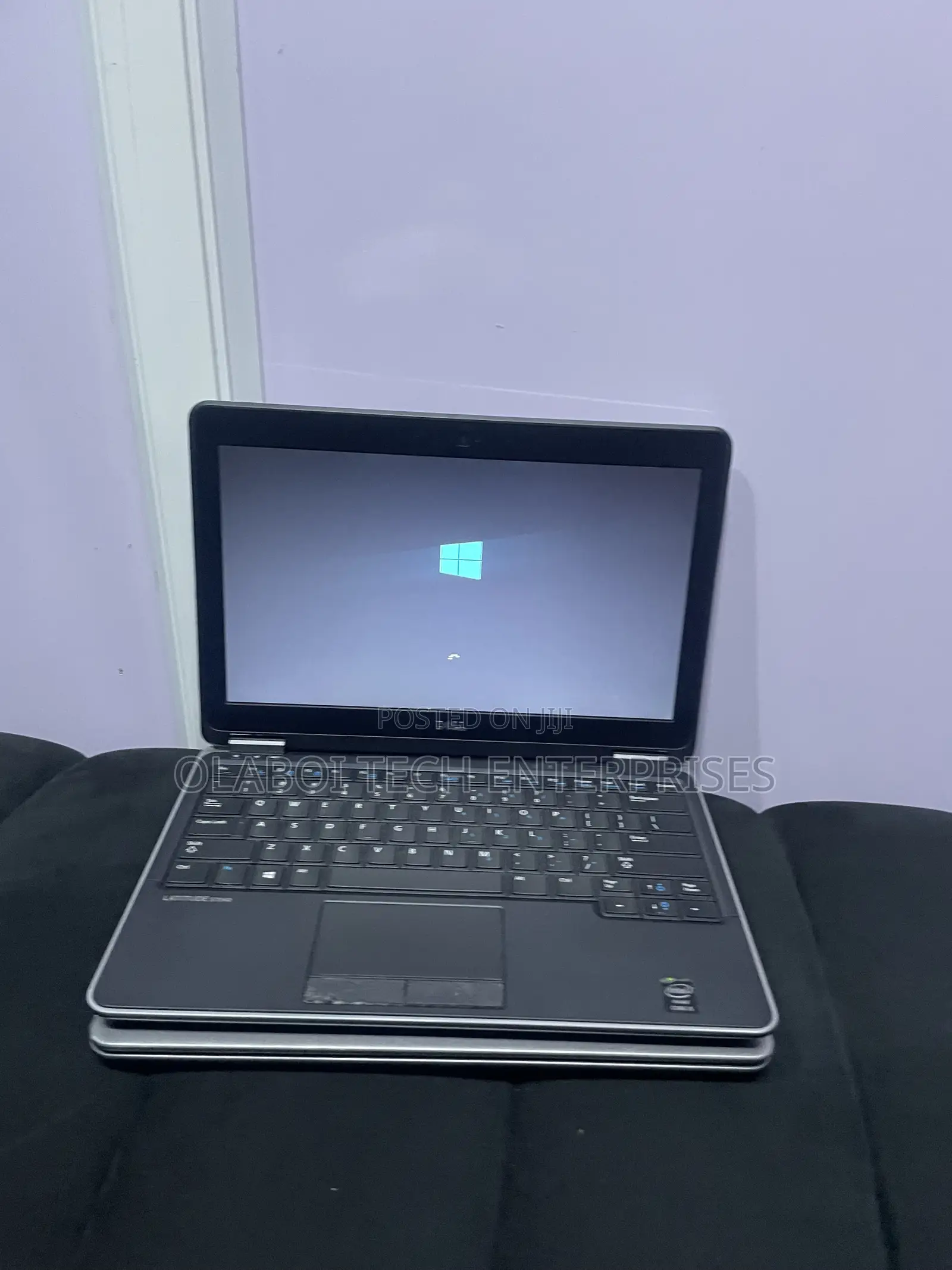 Laptop Dell Latitude E7240 8GB Intel Core i5 SSD 128GB