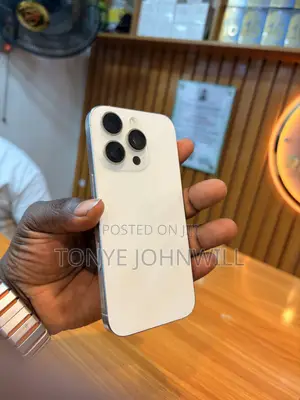 Apple iPhone 16 Pro 128 GB Silver