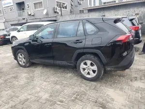 Toyota RAV4 2020 Black
