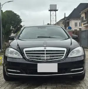 Mercedes-Benz S-Class S 500 (W221) 2008 Black