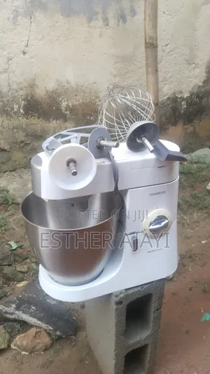 7l Kenwood Table Top Cake Mixer - Foreign Used