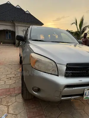 Toyota RAV4 Limited V6 2008 Green