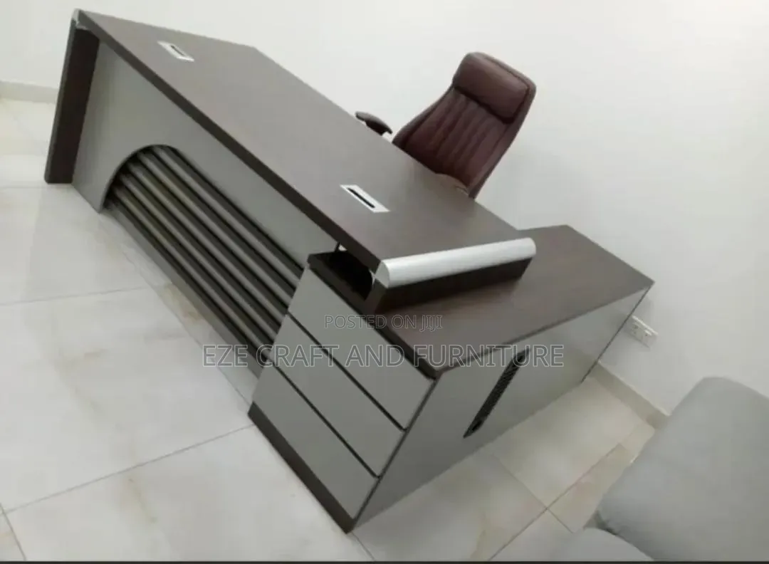 Executive Office Desk With Extension