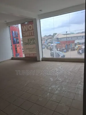 Banking Hall to Let