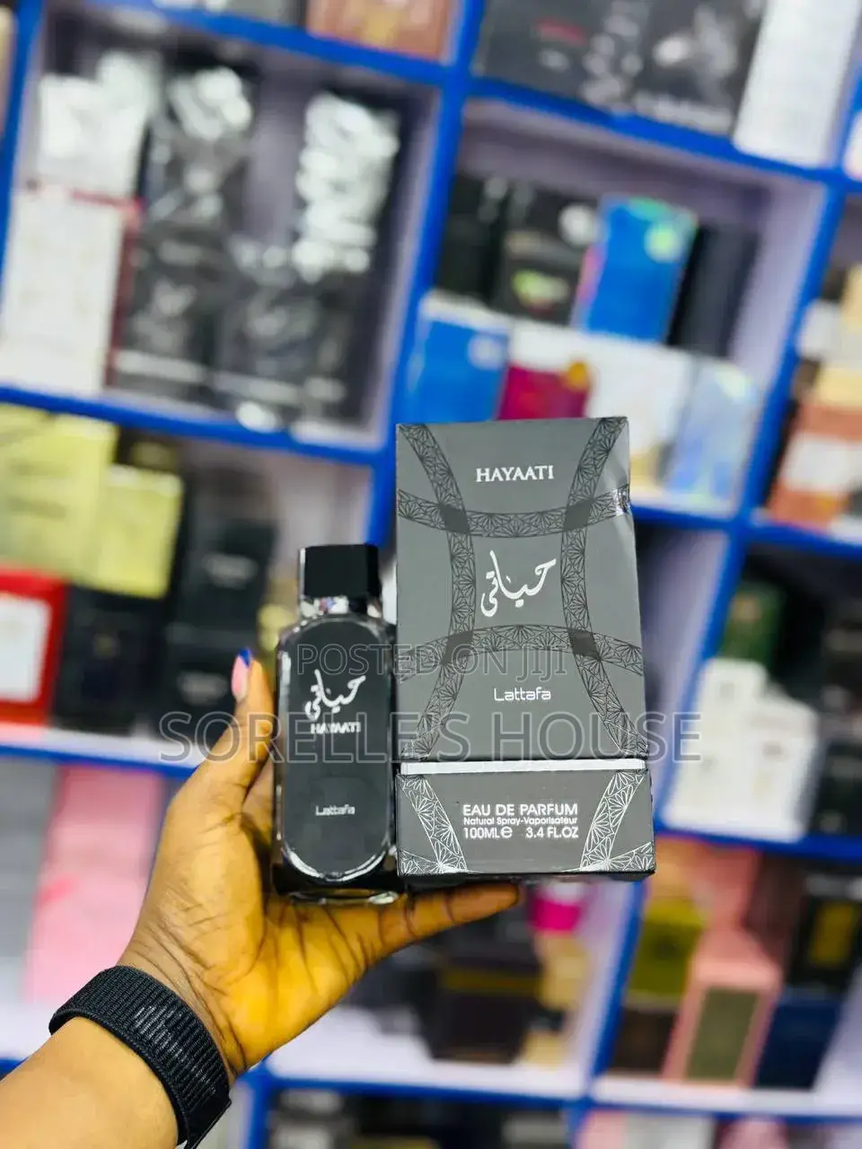 Hayaati Black