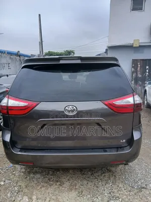 Toyota Sienna 2019 Gray