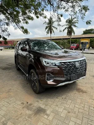 New Nissan Pathfinder 2025 Brown
