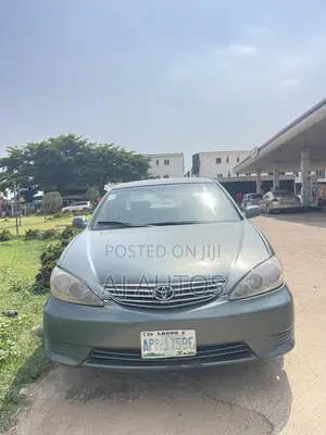 Toyota Camry 2003 Gray