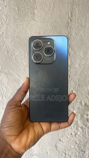 Tecno Spark 20 Pro 256 GB Black